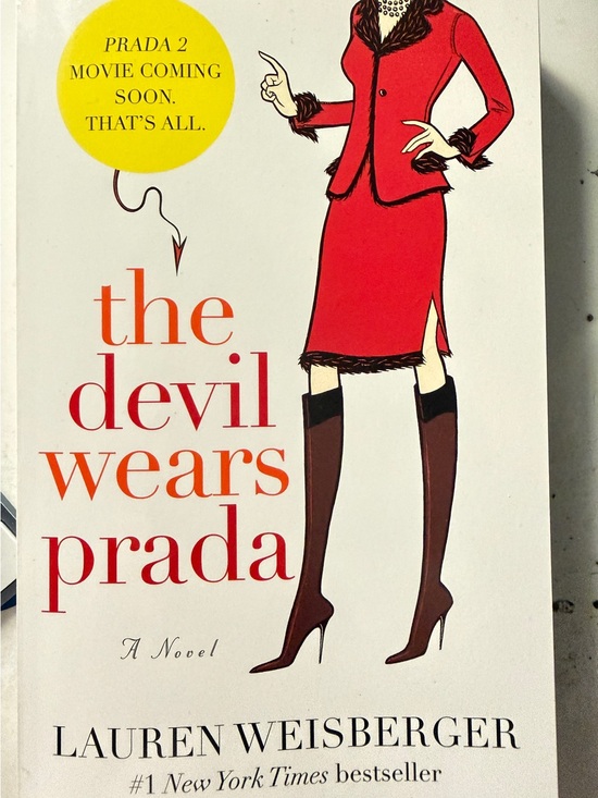 Book Accessories - THE DEVIL WEARS PRADA soft cover book